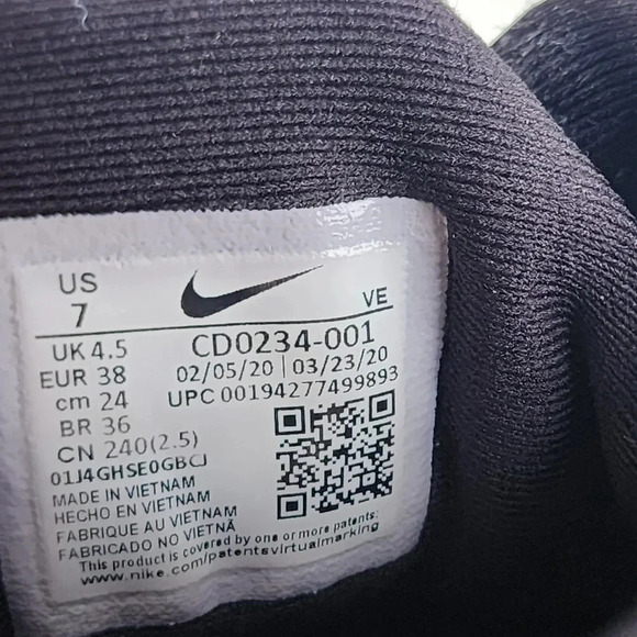 Nike Quest 3 Men Boys US 7 Black/White CD0234-001 Running Trainers Gym Shoes - Picture 6 of 7